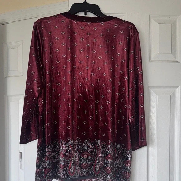 croft & barrow Burgundy Velvet Henley Tunic with Paisley Border - Picture 7 of 7